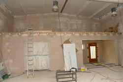 Innenputz fasst trocken.