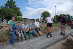 1592_Alle sind mit ihrer Arbeit zufrieden.