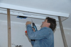 Arno ist ein Elektroschreiner . . .