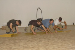 B�hnenseite fasst fertig.