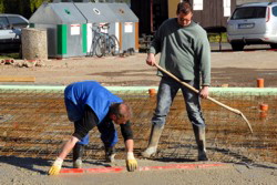 . . . so gerade wie eine Eisenbahnschiene . . .