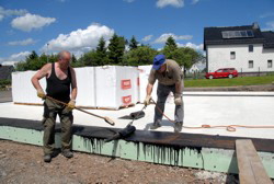 Also ech maache van v�er w�rm on du d��s van honne noo.