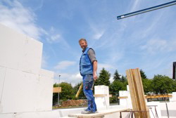 . . . na Ihr kleinen da unten . . .