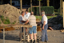 . . .  wir m�ssen noch die "Ellbogenabst�tzbelastung" mit berechnen . . .