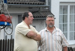 . . . wir �ben schon mal f�r die Einweihungsfeier . . . ooooooooooooooooo wie ist das sch�n . . . 