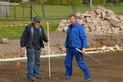 Eine Bierpause w�rde jetzt gut tun, gell  . . .
